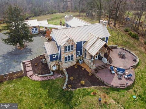 9362 Ada Rd, Marshall, VA 20115 photo 5
