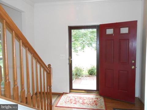 400 Singleton Cir, Warrenton, VA 20186 photo 29