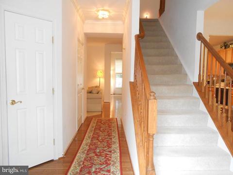 400 Singleton Cir, Warrenton, VA 20186 photo 28