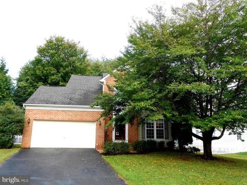 400 Singleton Cir, Warrenton, VA 20186 photo 3