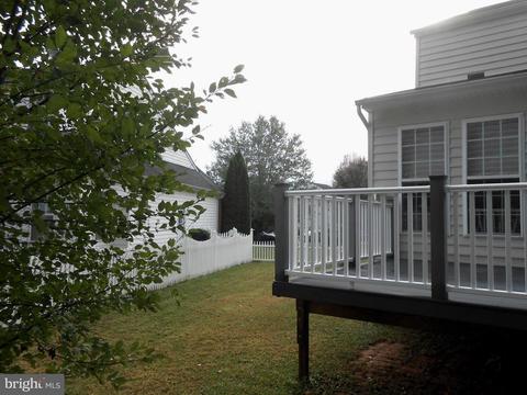 400 Singleton Cir, Warrenton, VA 20186 photo 6