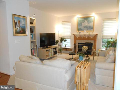 400 Singleton Cir, Warrenton, VA 20186 photo 20