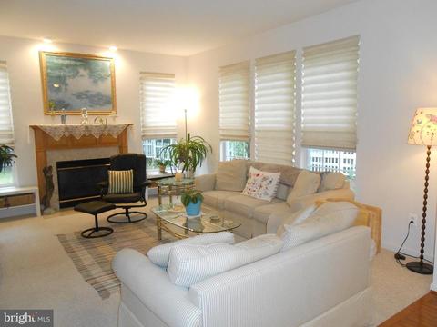 400 Singleton Cir, Warrenton, VA 20186 photo 18