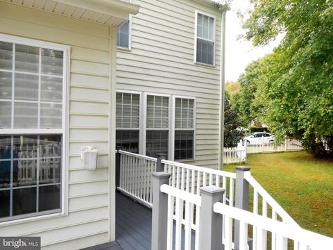 400 Singleton Cir, Warrenton, VA 20186 photo 12