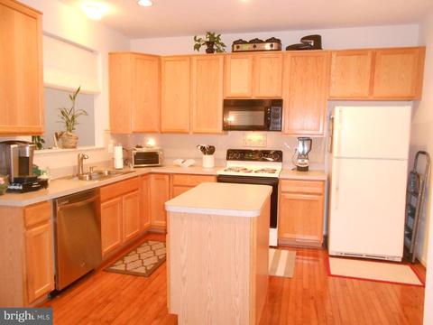 400 Singleton Cir, Warrenton, VA 20186 photo 23