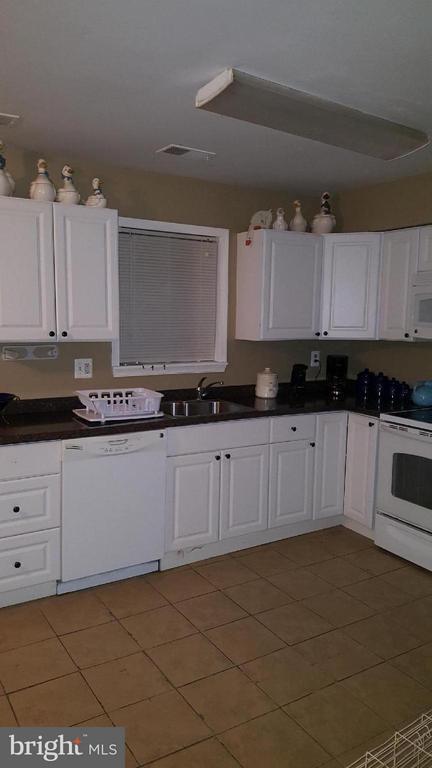8607 Colston Ct, Marshall, VA 20115 photo 4