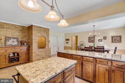 6087 Georgetown Rd, Broad Run, VA 20137 photo 18