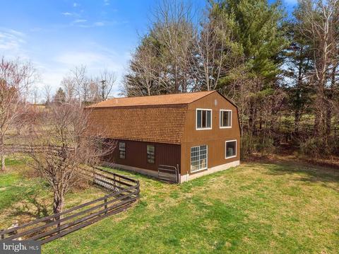6087 Georgetown Rd, Broad Run, VA 20137 photo 4