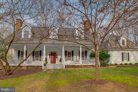 6130 Redbud Ln, Marshall, VA 20115 photo 1