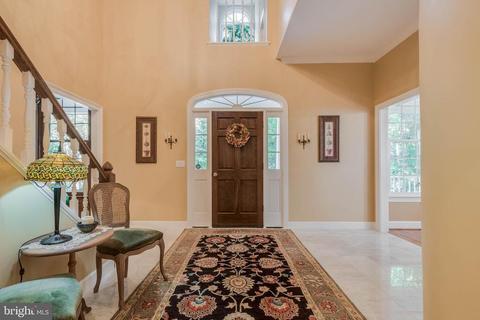6130 Redbud Ln, Marshall, VA 20115 photo 13