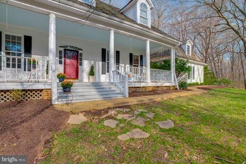 6130 Redbud Ln, Marshall, VA 20115 photo 3