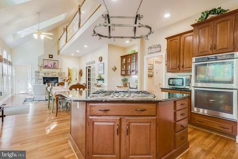 6130 Redbud Ln, Marshall, VA 20115 photo 30