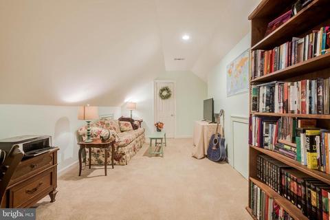 6130 Redbud Ln, Marshall, VA 20115 photo 36
