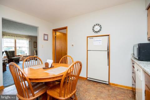 8574 Mountainview Ave, Marshall, VA 20115 photo 15