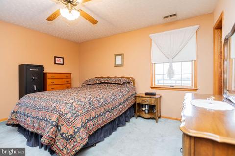 8574 Mountainview Ave, Marshall, VA 20115 photo 19