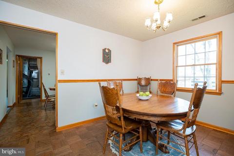 8574 Mountainview Ave, Marshall, VA 20115 photo 13