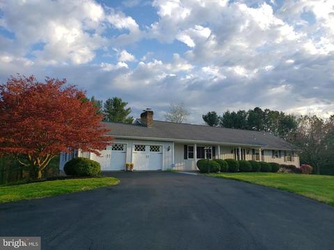 9395 Ramey Rd, Marshall, VA 20115 photo 1