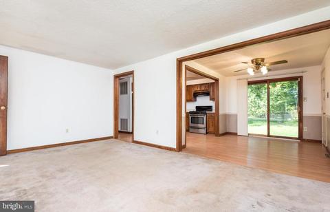 9554 Meetze Rd, Midland, VA 22728 photo 9