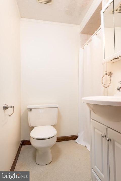 9554 Meetze Rd, Midland, VA 22728 photo 20