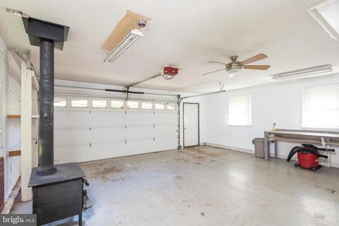 9554 Meetze Rd, Midland, VA 22728 photo 17