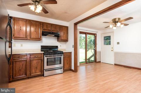 9554 Meetze Rd, Midland, VA 22728 photo 12