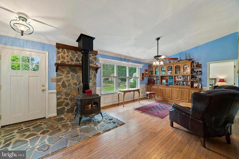 8007 Taylor Rd, Catlett, VA 20119 photo 6