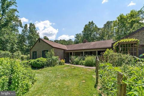 10151 Highland Dr, Marshall, VA 20115 photo 3