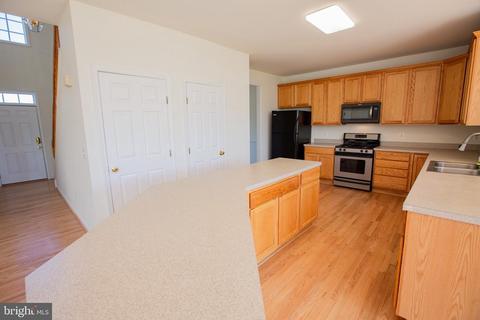 11159 Eagle Ct, Bealeton, VA 22712 photo 3