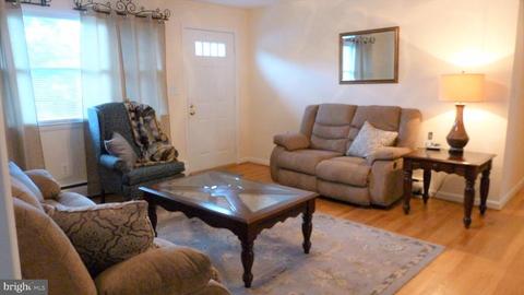 8464 Renalds Ave, Marshall, VA 20115 photo 5