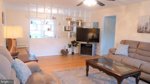 8464 Renalds Ave, Marshall, VA 20115 photo 6