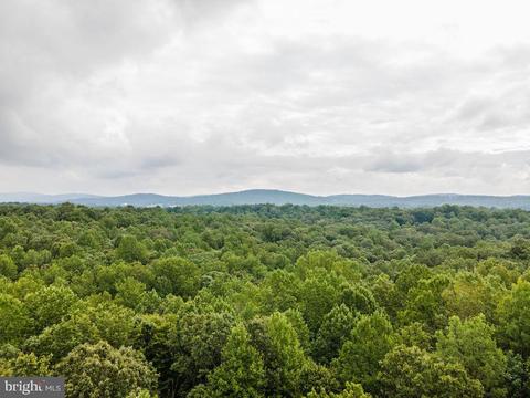 8113 Dulins Ford Rd, Marshall, VA photo 4