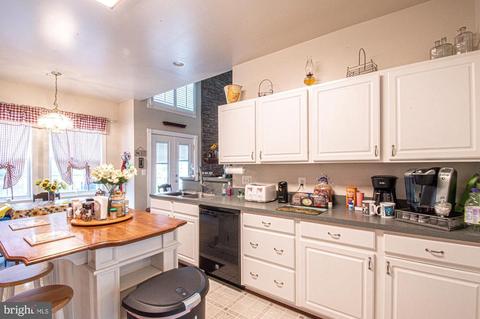 3165 Cabin Run Ln, Markham, VA 22643 photo 35