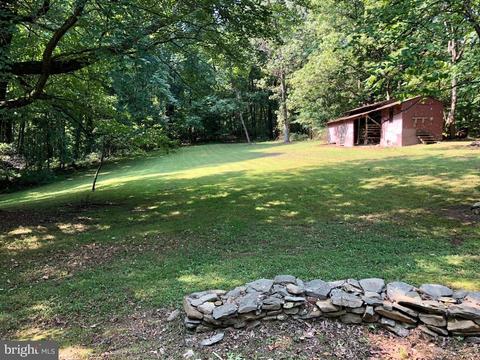 9217 Devonshire Ln, Marshall, VA 20115 photo 5