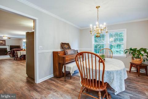 5450 Beechtree Dr, Warrenton, VA 20187 photo 12