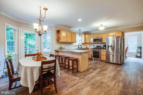 5450 Beechtree Dr, Warrenton, VA 20187 photo 13