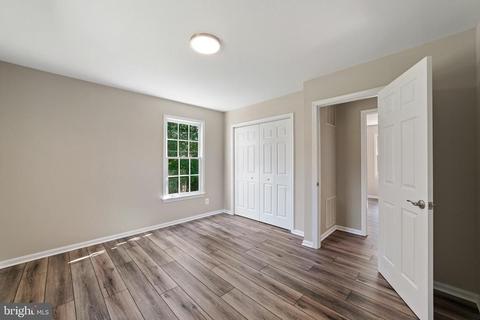 6052 Pilgrims Rest Rd, Broad Run, VA 20137 photo 18