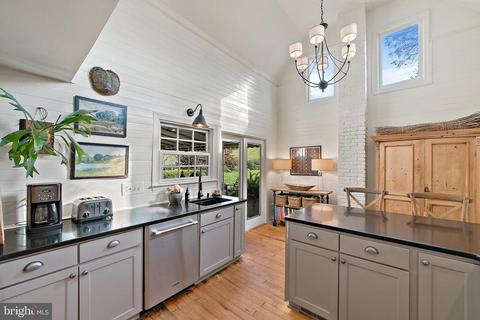 3839 Whiting Rd, Marshall, VA 20115 photo 9