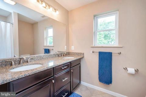 10656 Old Windwright Ln, Midland, VA 22728 photo 38