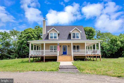 10656 Old Windwright Ln, Midland, VA 22728 photo 1