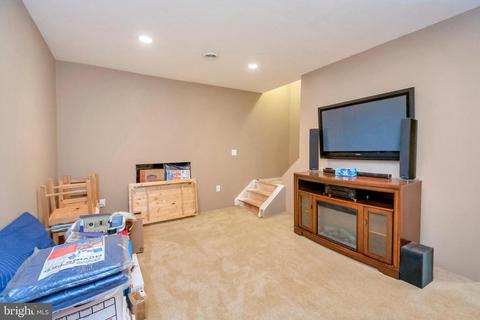 10656 Old Windwright Ln, Midland, VA 22728 photo 39