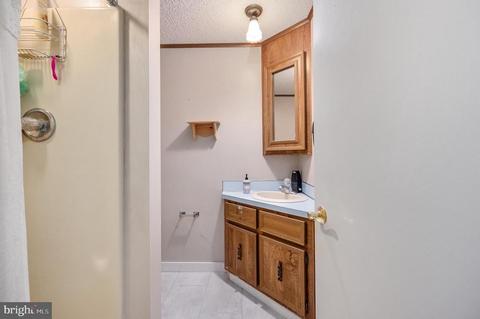 10312 Rogues Rd, Midland, VA 22728 photo 7