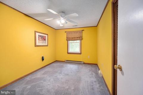 10312 Rogues Rd, Midland, VA 22728 photo 2