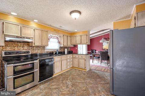 10312 Rogues Rd, Midland, VA 22728 photo 24