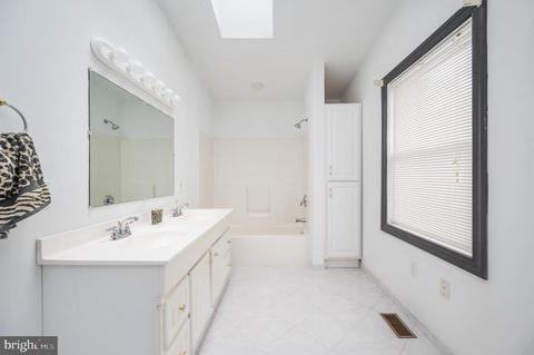 10312 Rogues Rd, Midland, VA 22728 photo 40