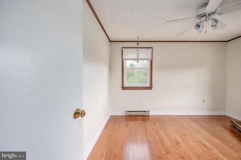 10312 Rogues Rd, Midland, VA 22728 photo 8