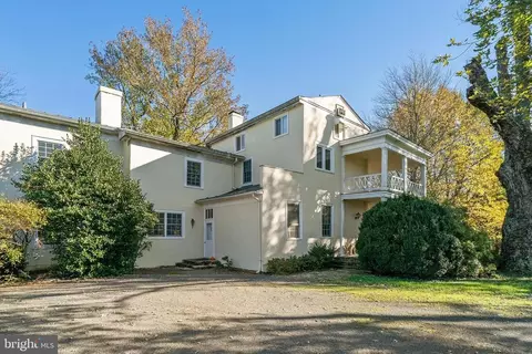 6015 Georgetown Rd, Broad Run, VA 20137 photo 14