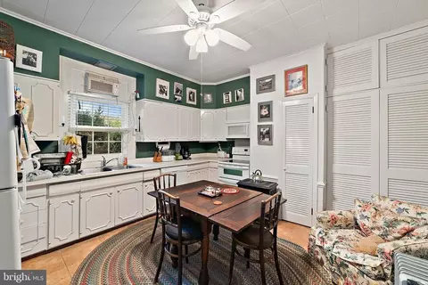 6015 Georgetown Rd, Broad Run, VA 20137 photo 29