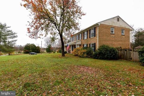 8060 Kettle Run Ct, Catlett, VA 20119 photo 3