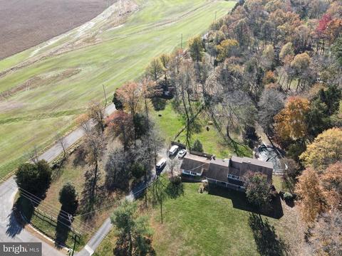 8060 Kettle Run Ct, Catlett, VA 20119 photo 9