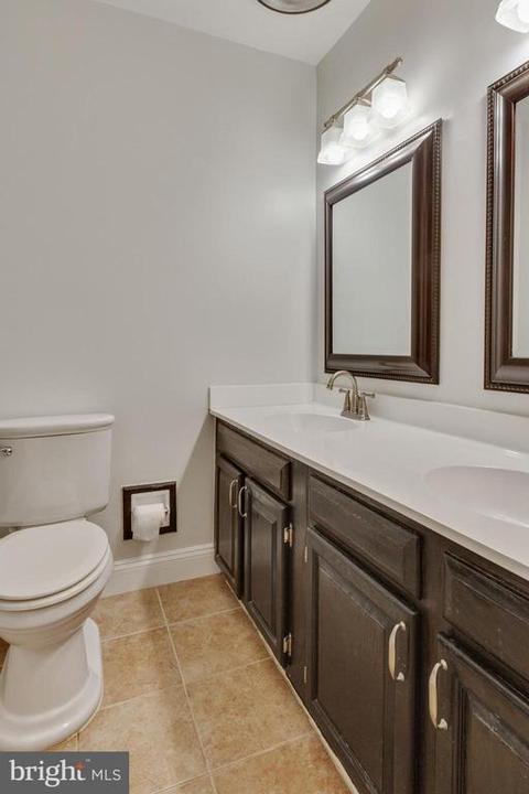 8060 Kettle Run Ct, Catlett, VA 20119 photo 45